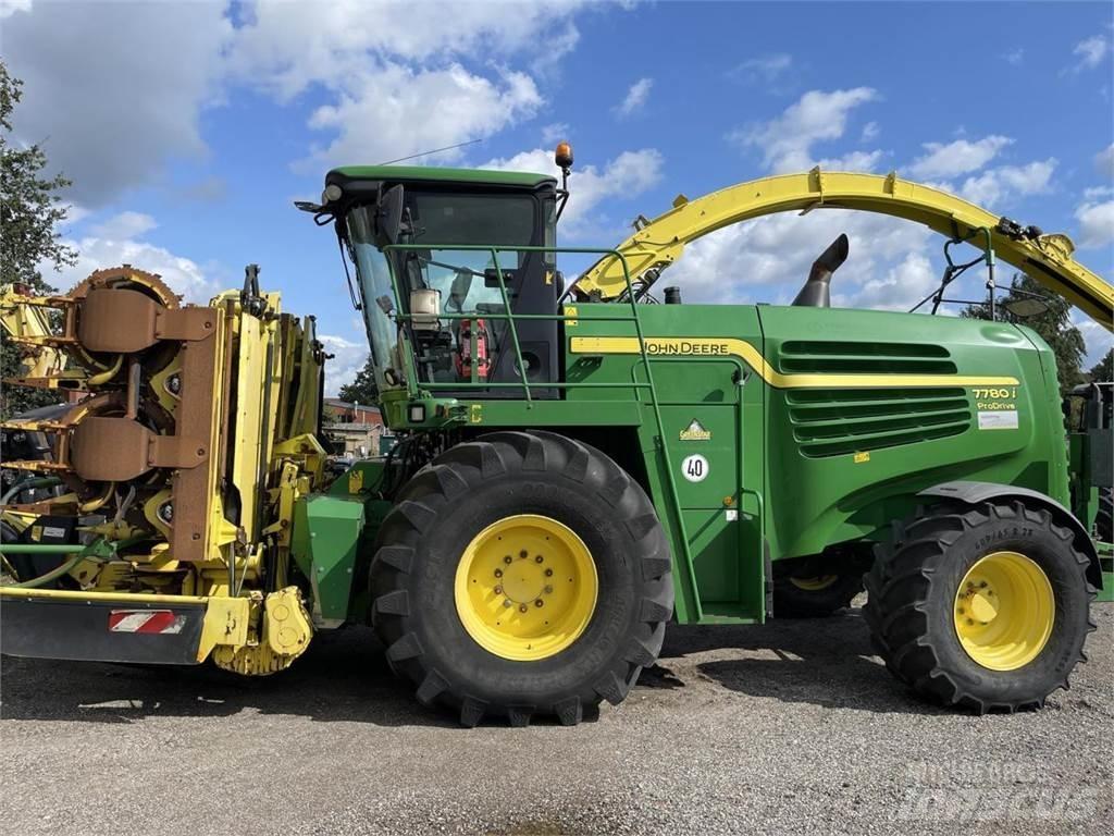 John Deere 7780i 自走式飼料採集機