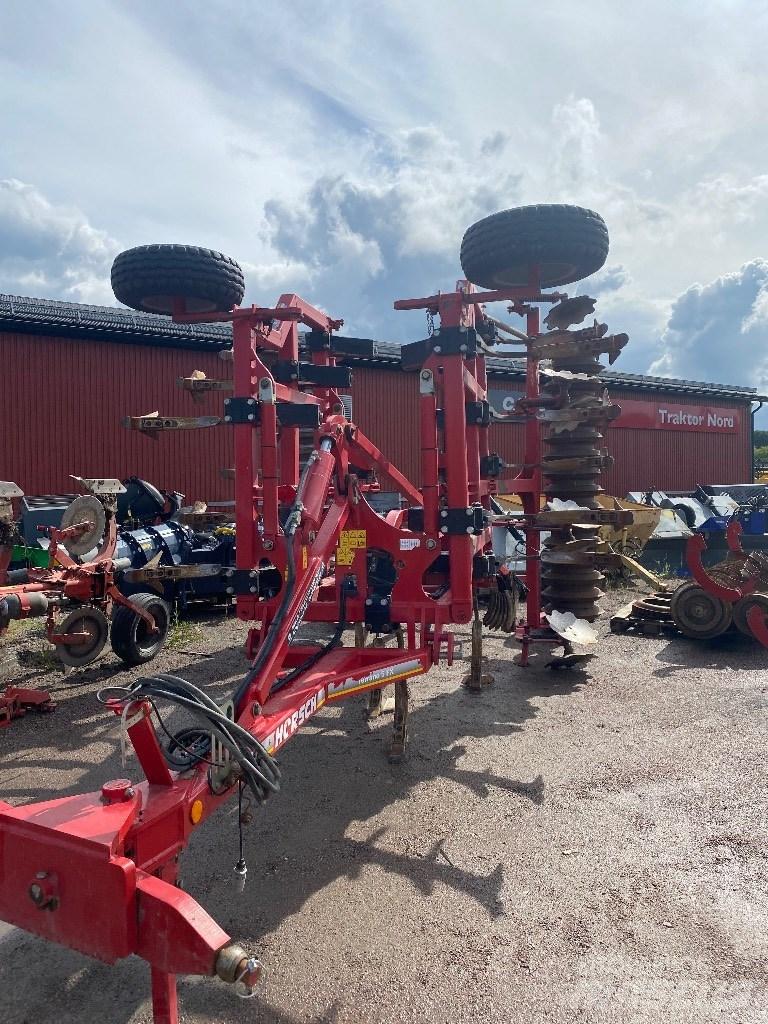 Horsch Terrano 5 FX 中耕管理機
