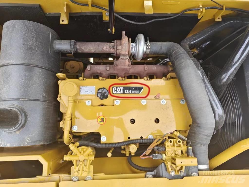 CAT 320 D 履帶式 挖土機/掘鑿機/挖掘機