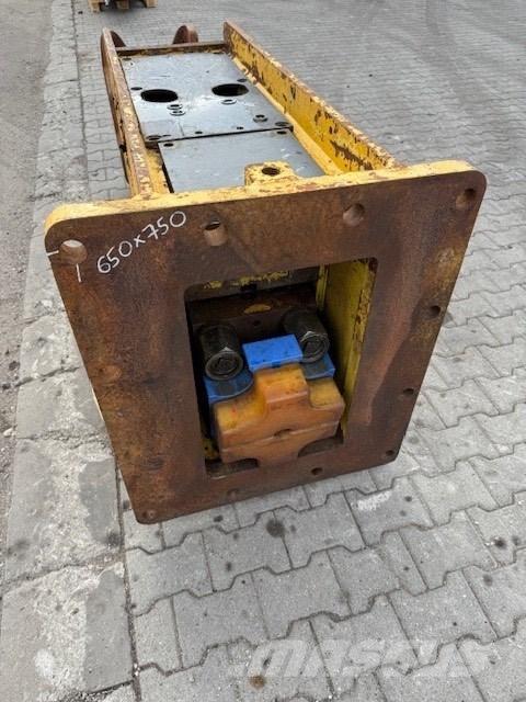 Soosan 140 Breaker 鐵鎚/碎石機