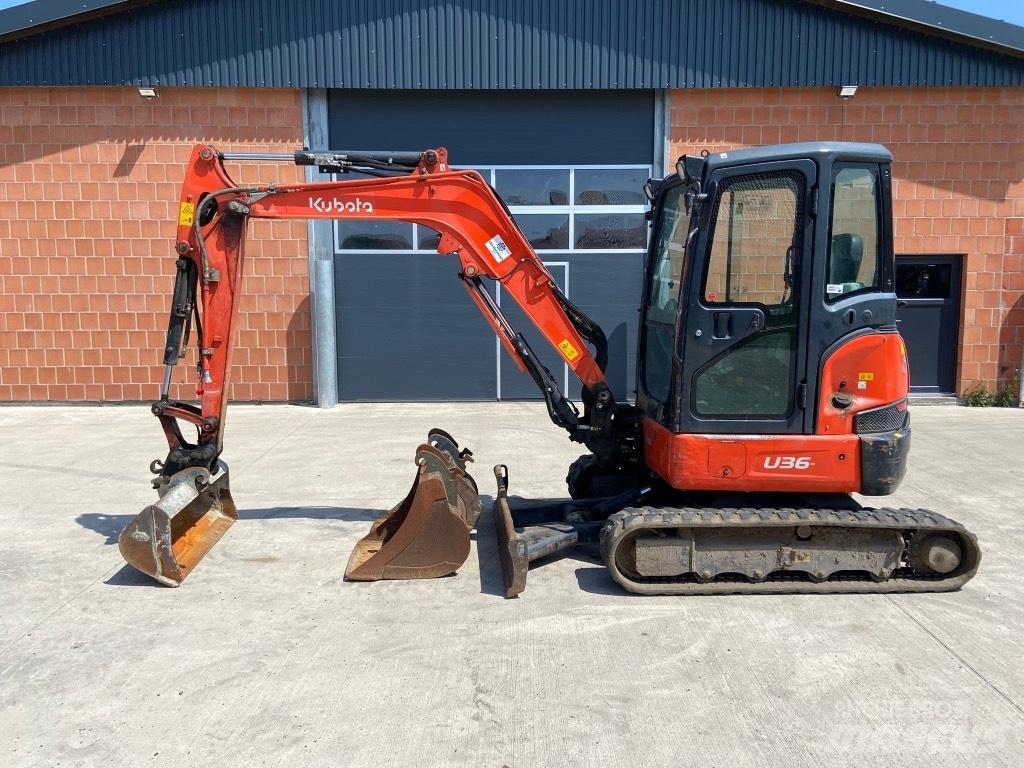 Kubota U 36-4 小型挖土機/掘鑿機<7t(小型挖掘機)