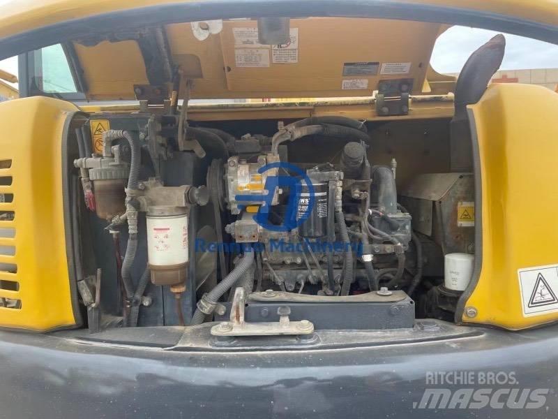 Komatsu PC 60-8 小型挖土機/掘鑿機<7t(小型挖掘機)