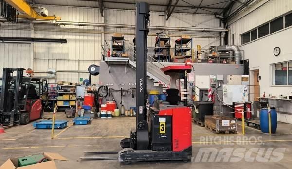 Manitou 8FBRE16 自走式堆積機