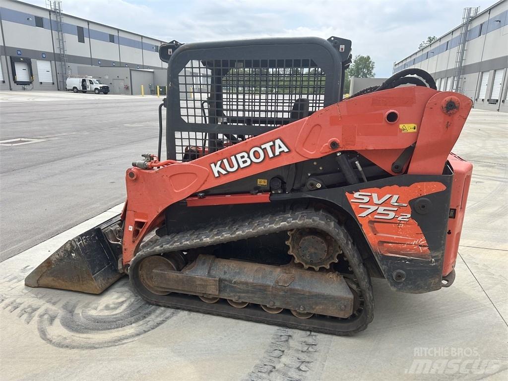 Kubota SVL 75-2 滑移轉向裝載機