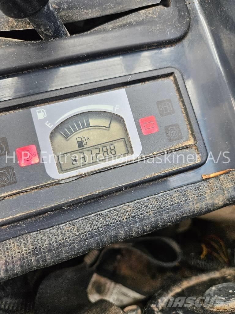 Hitachi ZX 26 U-6 CR 小型挖土機/掘鑿機<7t(小型挖掘機)