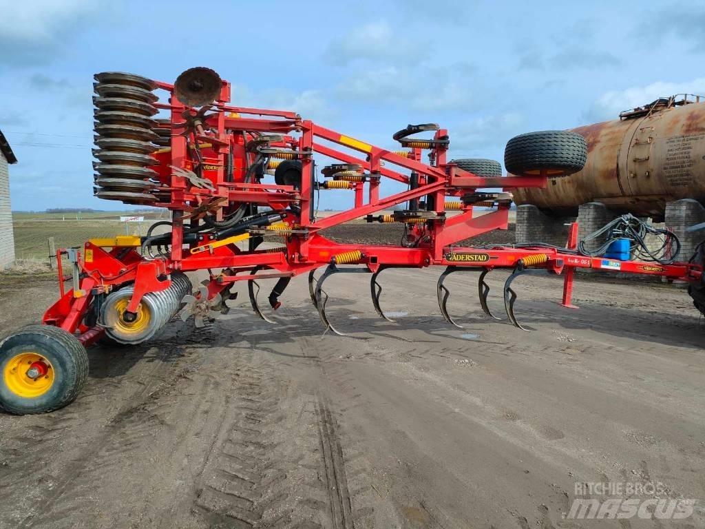 Väderstad Cultus420 中耕管理機