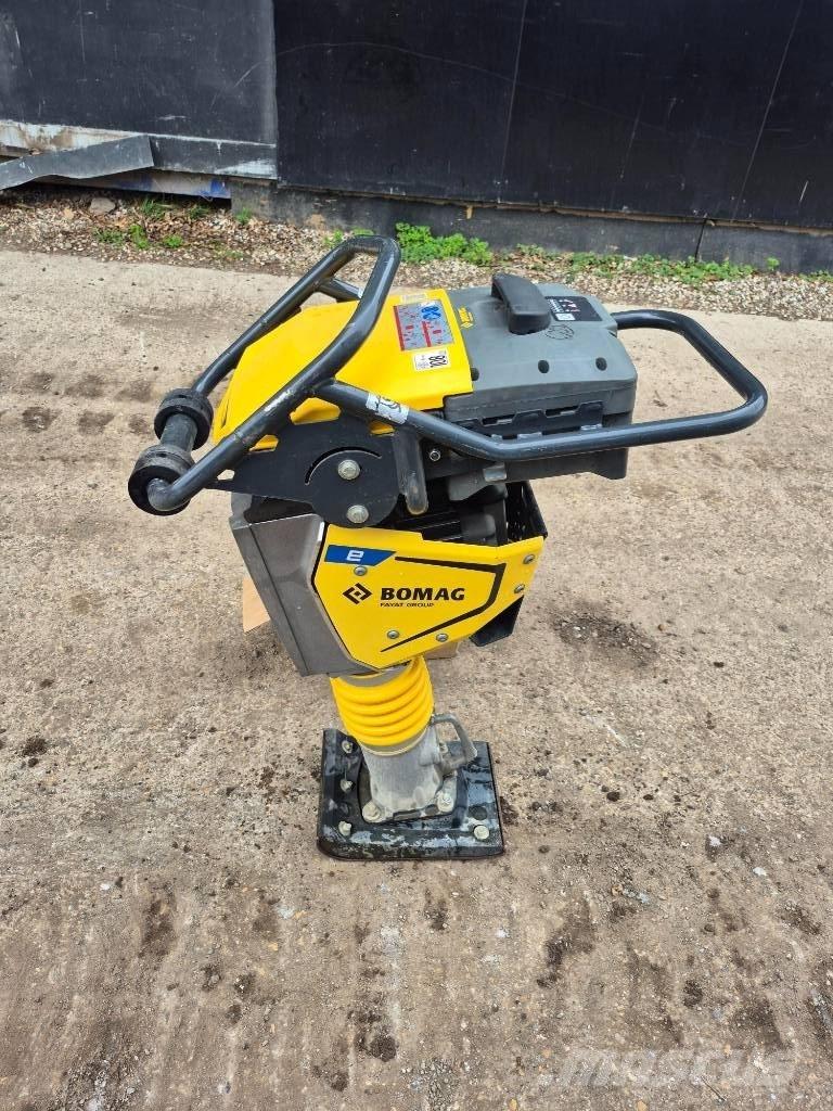 Bomag BT 60e 砸道機/夯實機