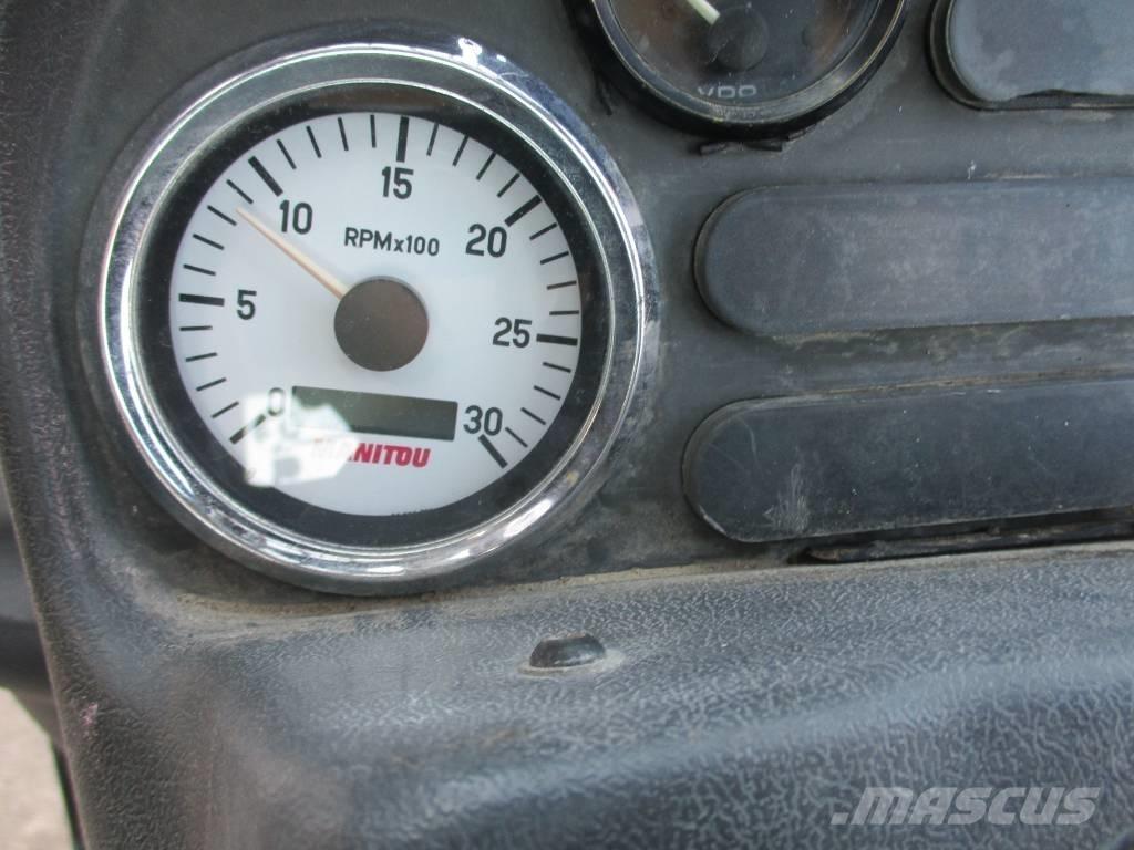 Manitou MLT 630 (566) 伸縮臂操作車