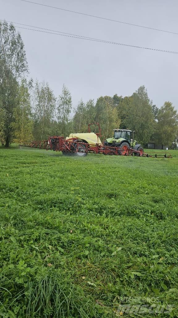 Hardi Navigator 4000 牽引式噴霧機