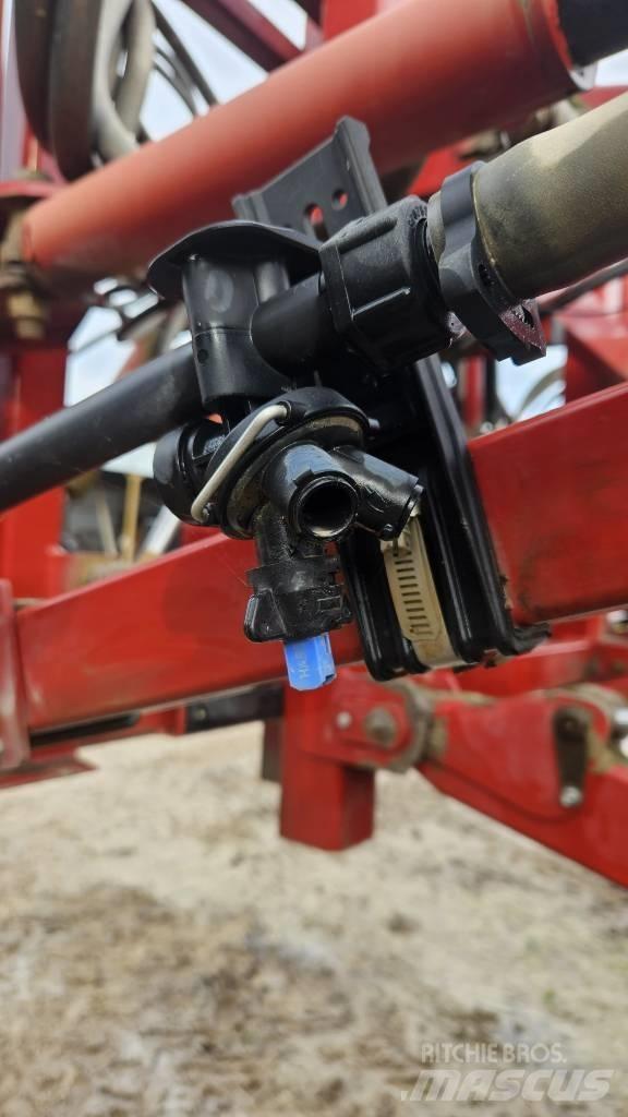 Hardi Navigator 4000 牽引式噴霧機