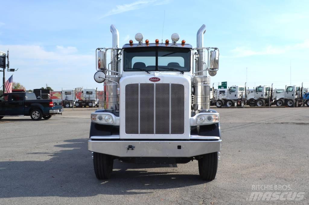 Peterbilt 389 曳引機組件