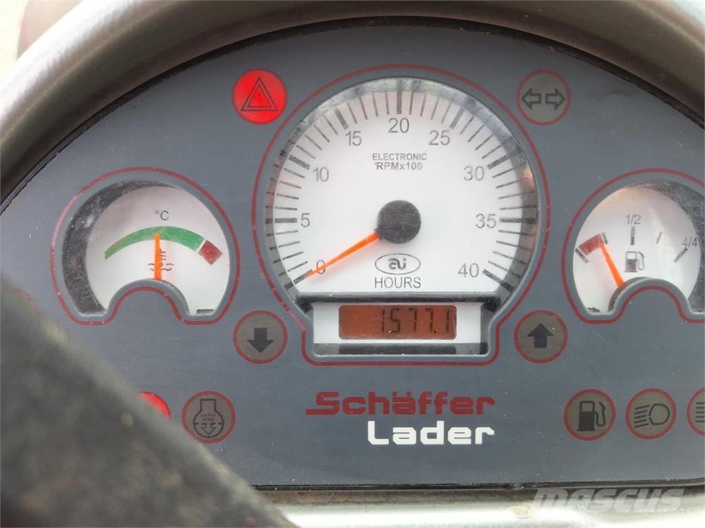 Schäffer 3460 輪胎式裝載機