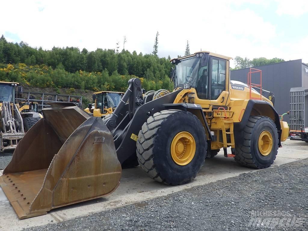 Volvo L 220 H 輪胎式裝載機
