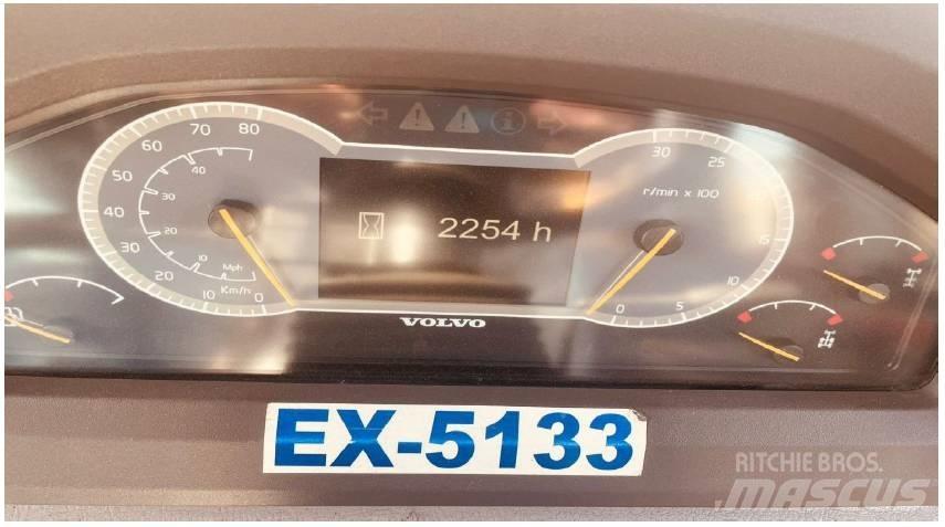Volvo A 30 G 鉸接式起吊車