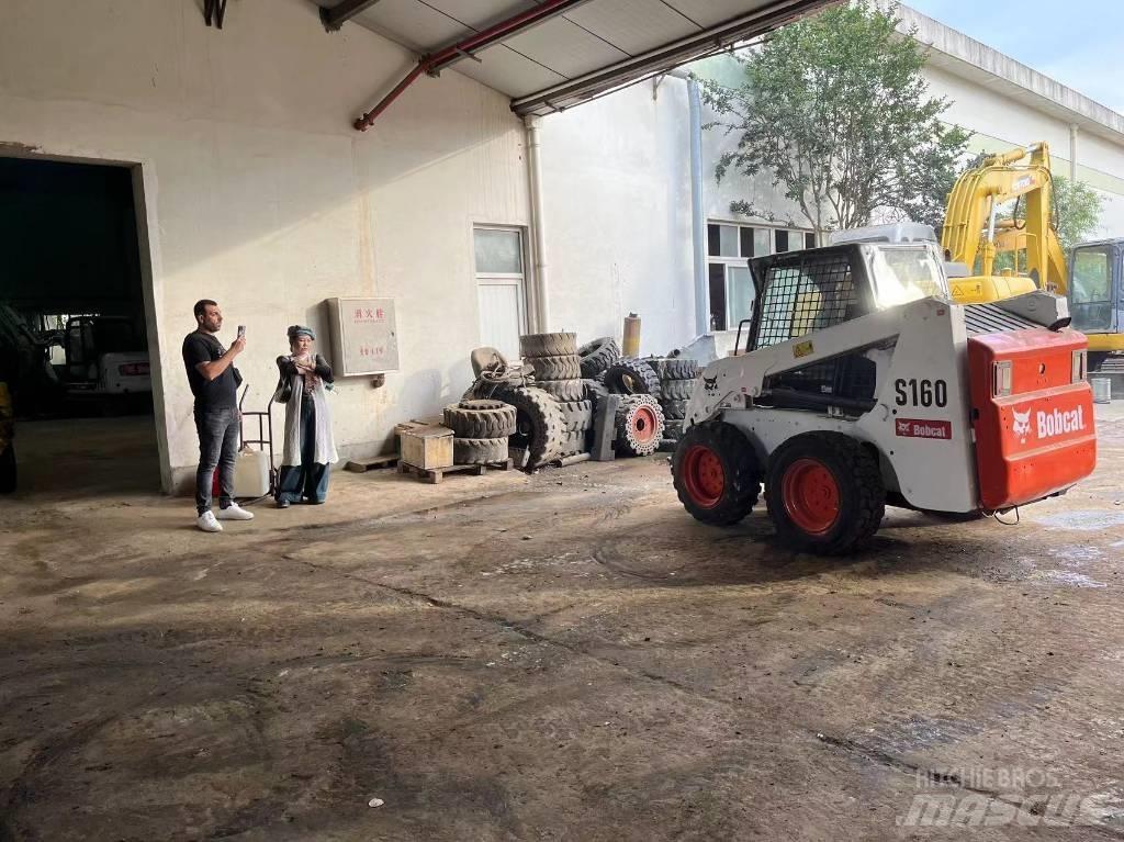 Bobcat S 160 滑移轉向裝載機