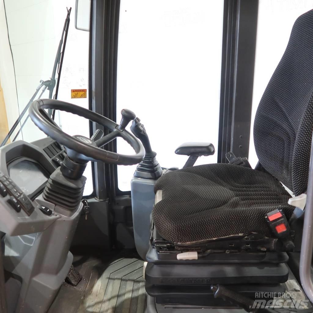 Volvo L30G 輪胎式裝載機