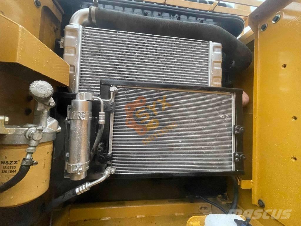 CAT CAT320 D2 履帶式 挖土機/掘鑿機/挖掘機