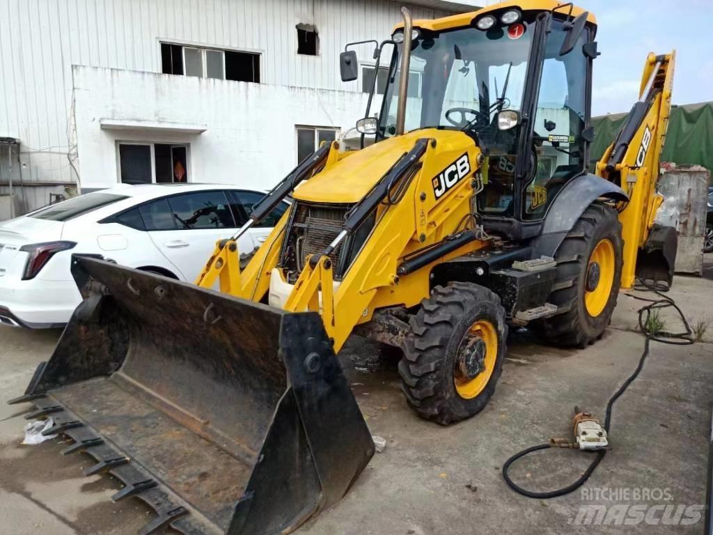 JCB 3 CX 反鏟裝載機