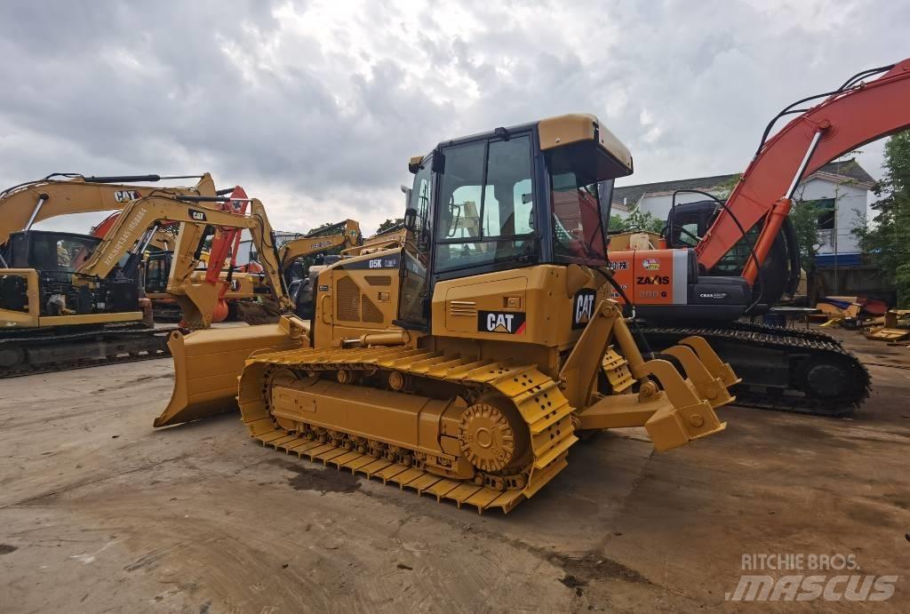 CAT D 5 K 履帶推土機
