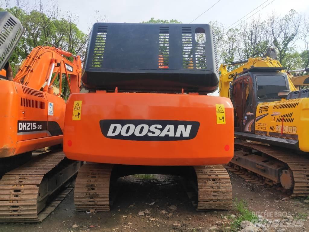 Doosan DH 215-9 履帶式 挖土機/掘鑿機/挖掘機