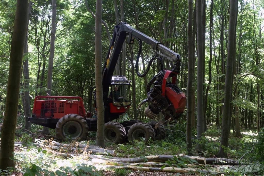Valmet 911.3 收穫機