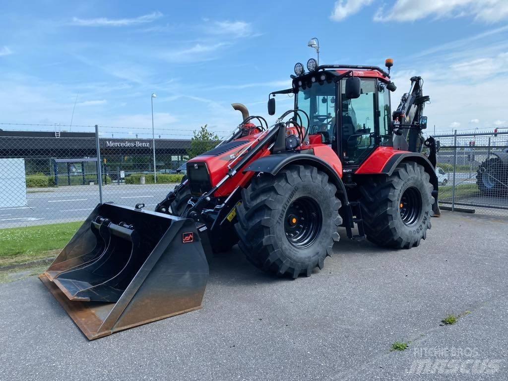 Huddig 1370 反鏟裝載機