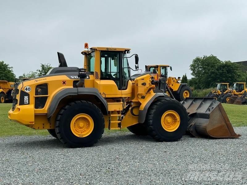 Volvo L 120 H 輪胎式裝載機