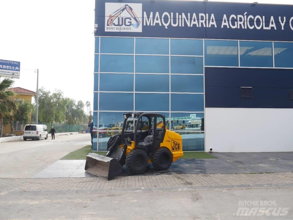JCB Robot 170 滑移轉向裝載機