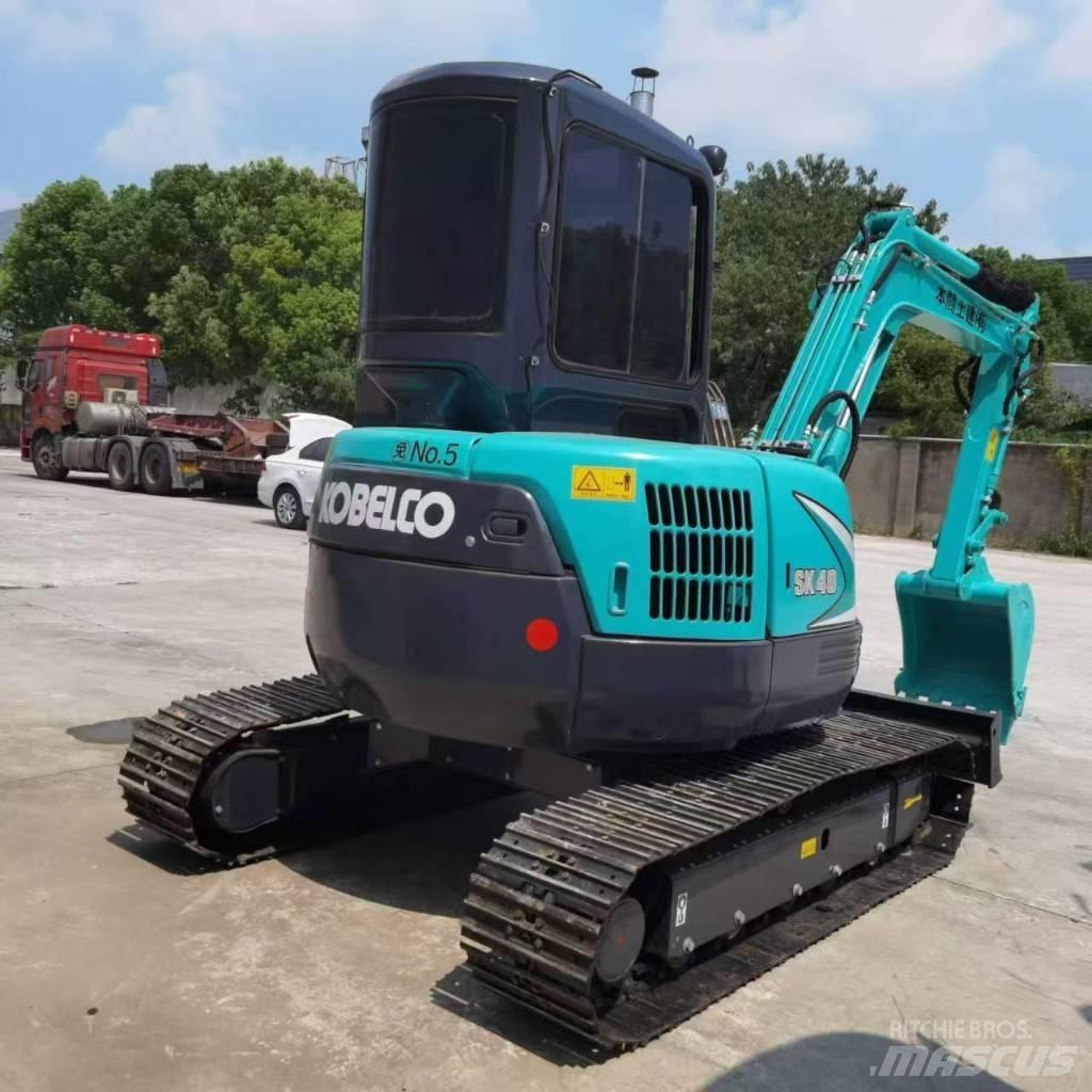 Kobelco SK 40 小型挖土機/掘鑿機<7t(小型挖掘機)