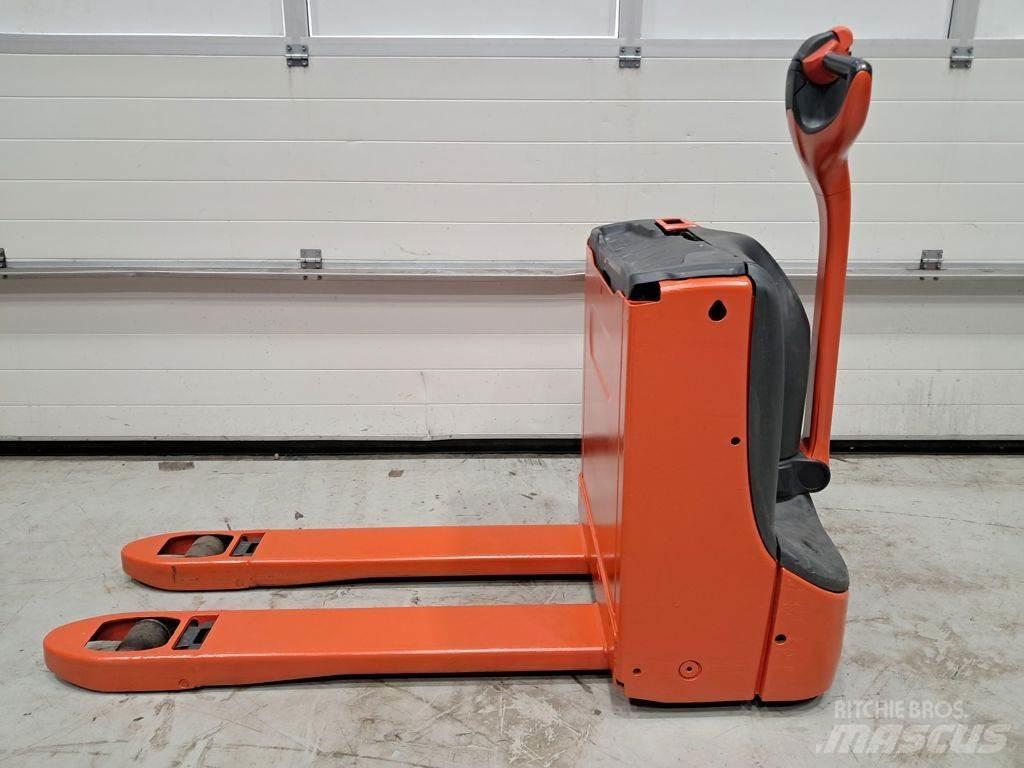 Linde T16 低架升降機