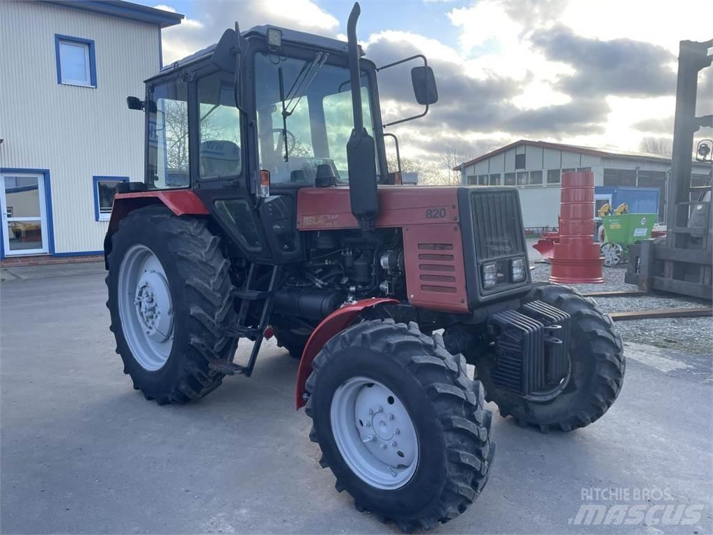 Belarus MTS 820 曳引機