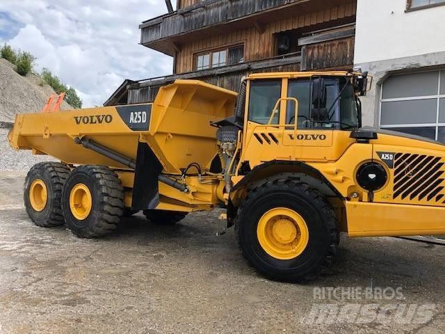 Volvo A 25 D 鉸接式起吊車