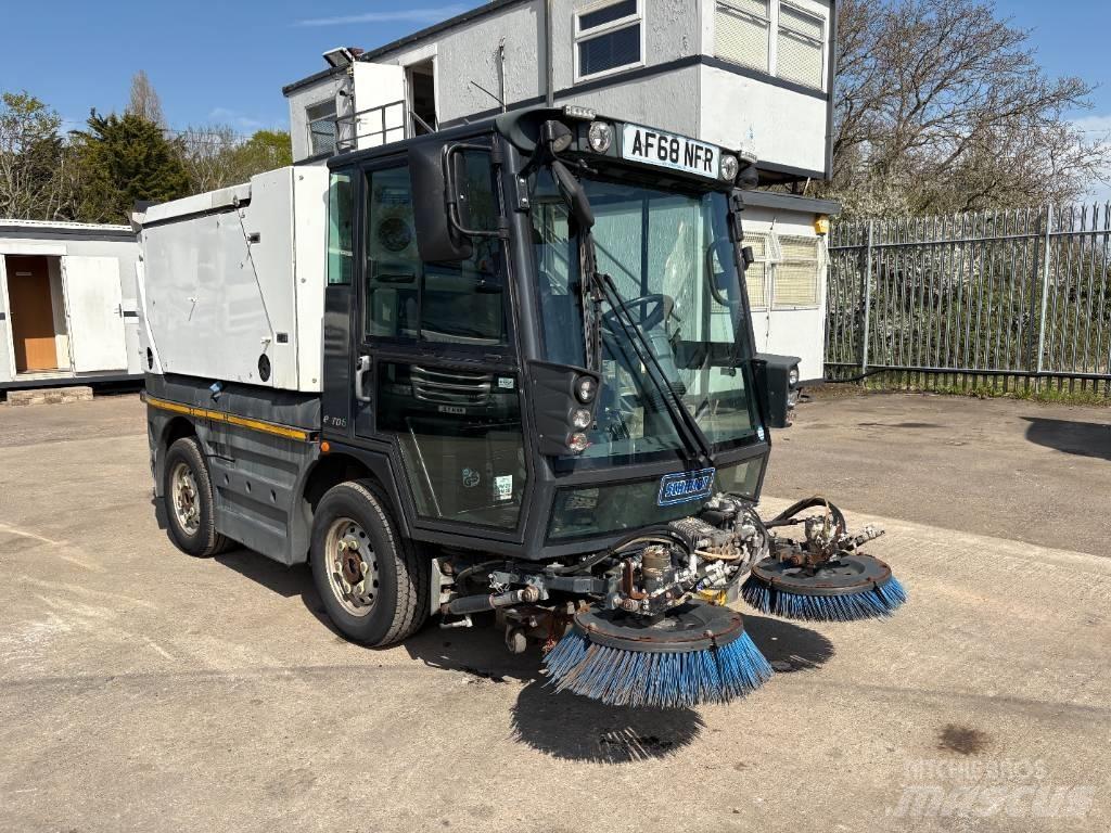 Schmidt Swingo 200 清掃車