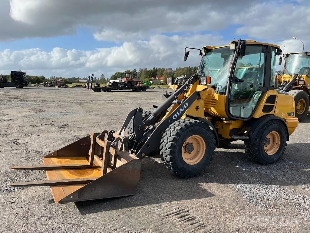 Volvo L 25 F 輪胎式裝載機