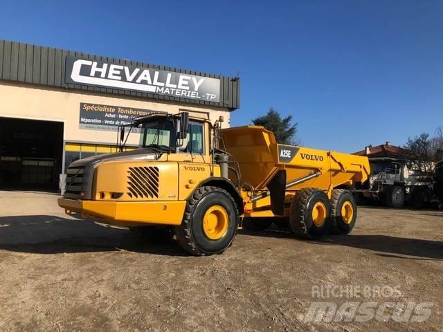 Volvo A 25 E 鉸接式起吊車