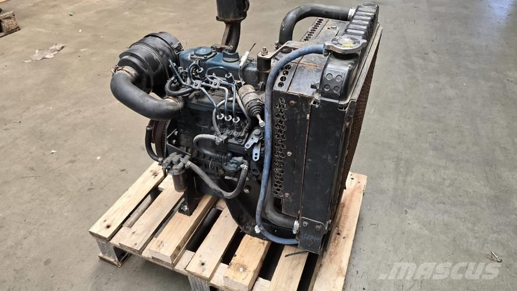 Kubota D902 引擎/發動機