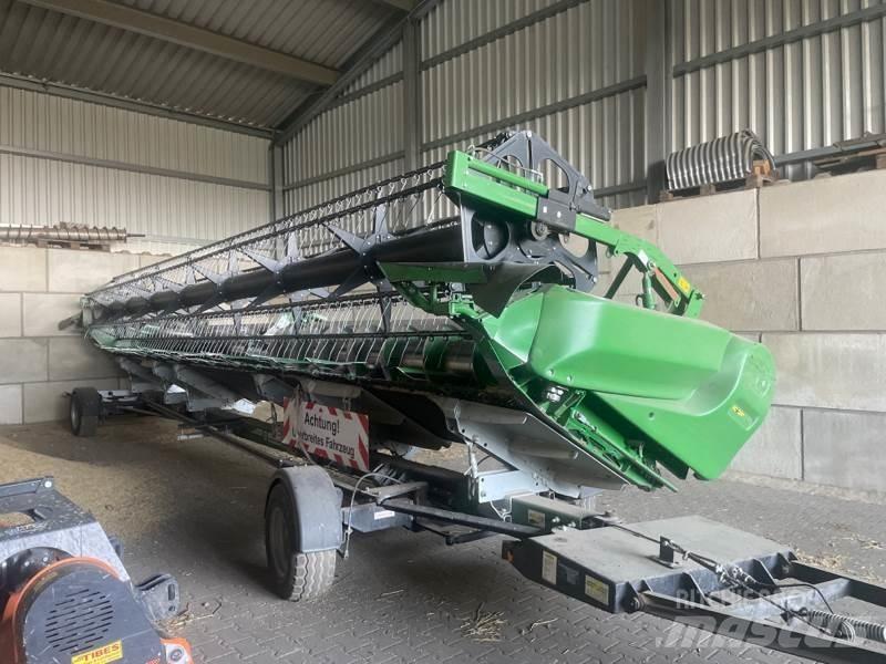 John Deere 635 X 收穫機頭