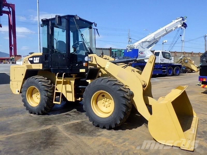 CAT 910 H 輪胎式裝載機