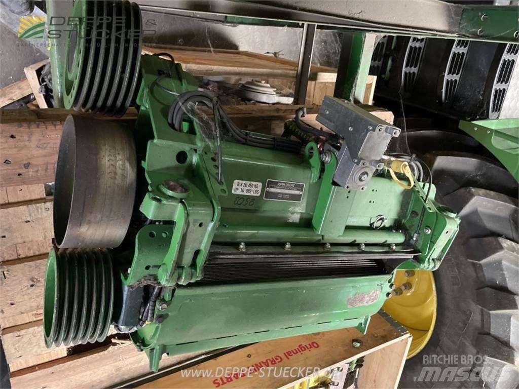 John Deere 8500i 牧草收穫機