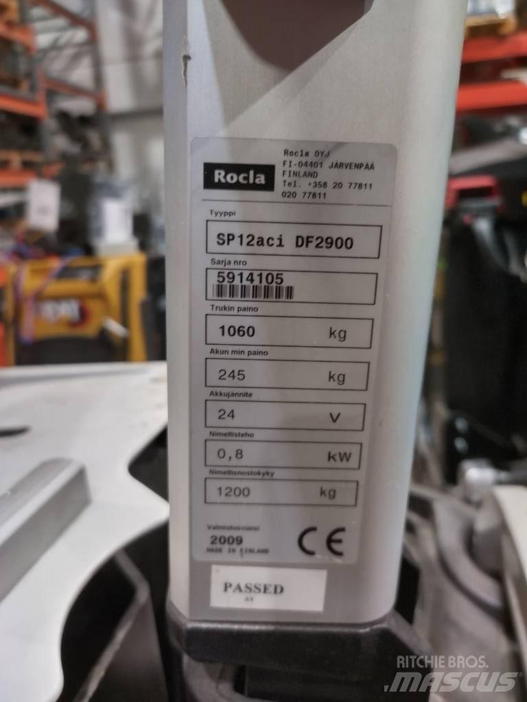 Rocla SP12ACI DF2900 自走式堆積機