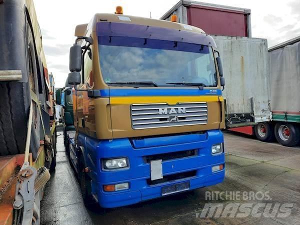 MAN TGA 18.480 曳引機組件