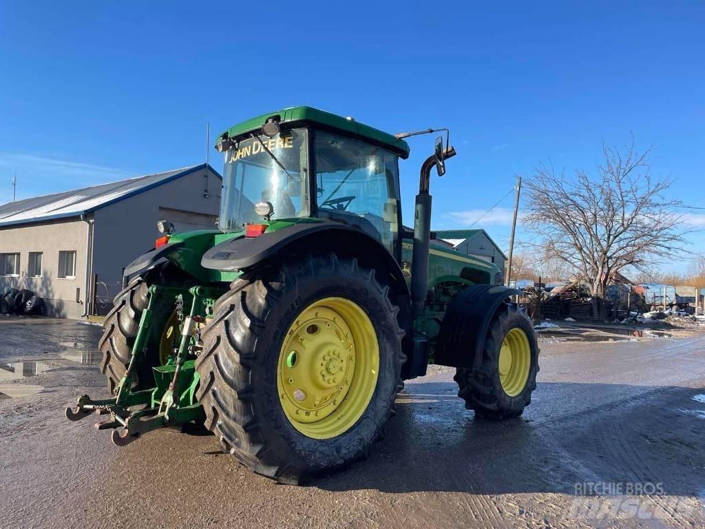 John Deere 8320 曳引機