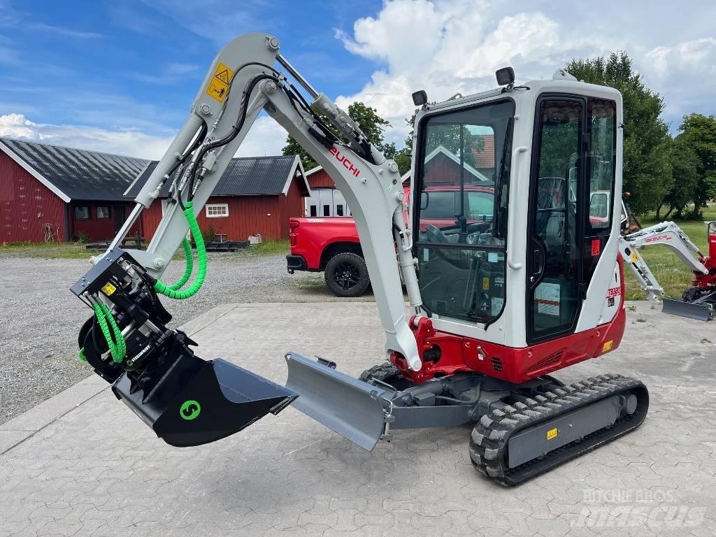 Takeuchi TB320 小型挖土機/掘鑿機<7t(小型挖掘機)