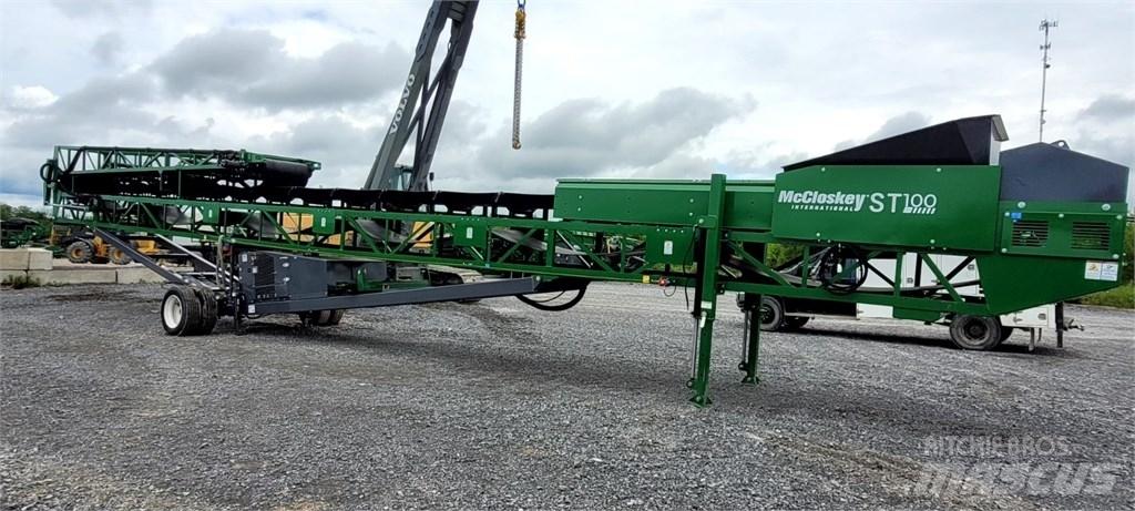 McCloskey ST100 輸送機