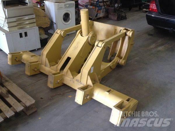 CAT 140H/160H Ripper 其他