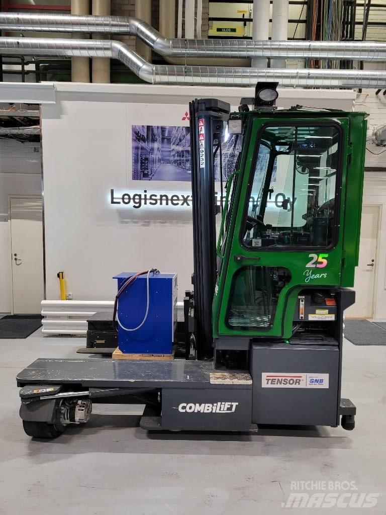 Combilift C4000ET 四向前伸式堆高機(叉車)