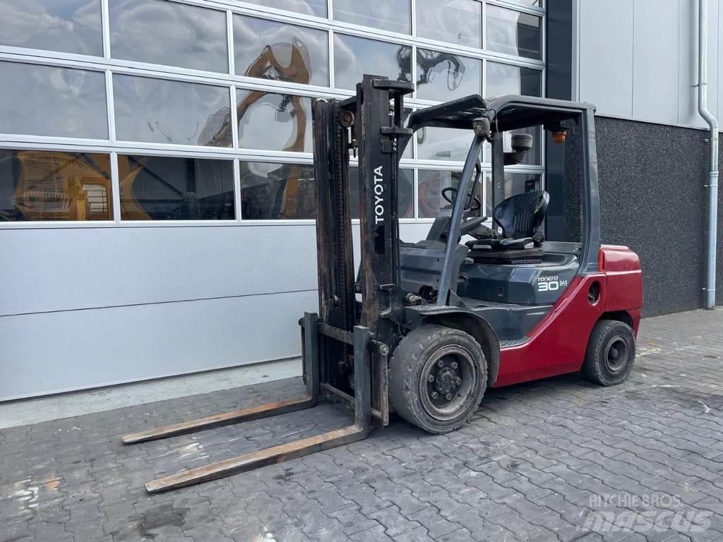 Toyota 02-8DF30 堆高機(叉車)-其他