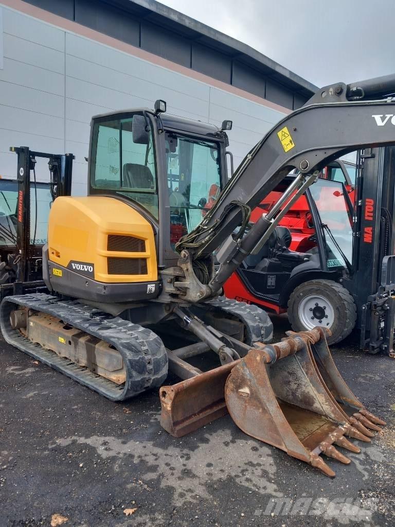 Volvo ECR 50 D 小型挖土機/掘鑿機<7t(小型挖掘機)