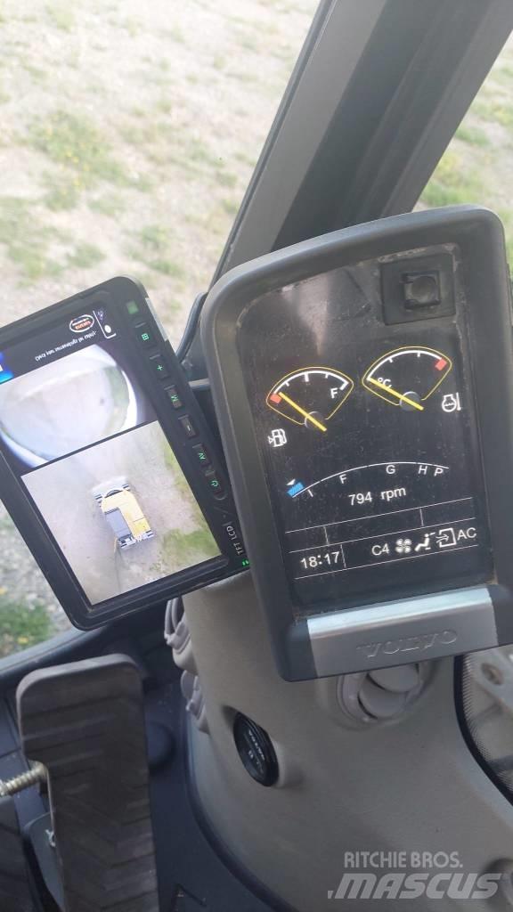 Volvo EC 220 DL 履帶式 挖土機/掘鑿機/挖掘機
