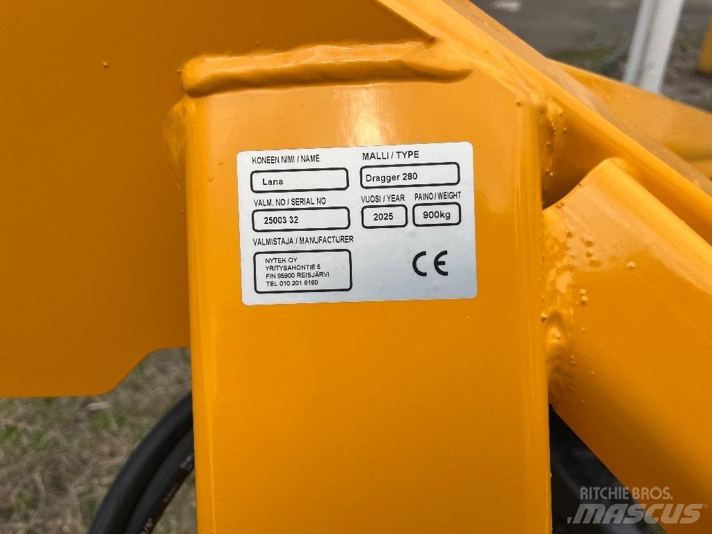 Parko Dragger 280 刮路機